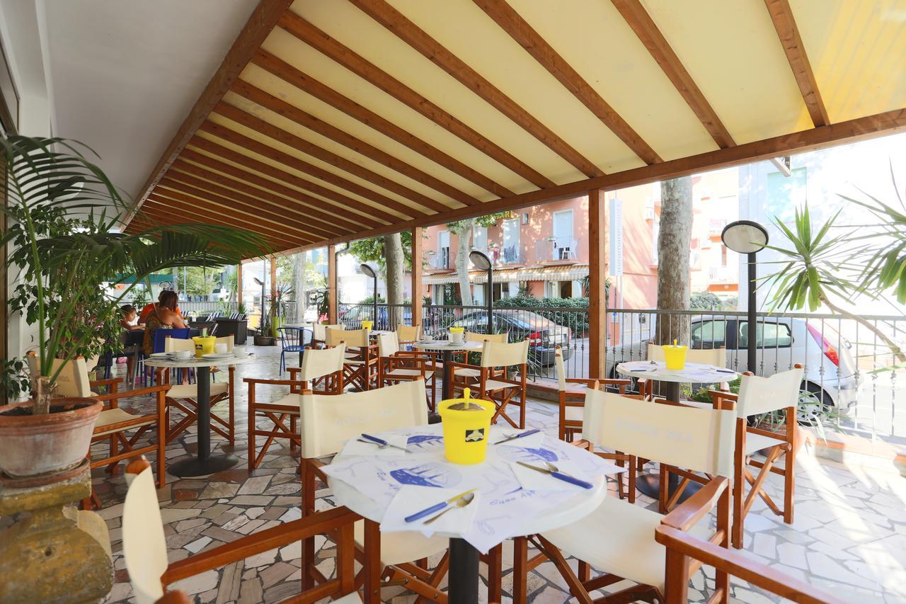 Hotel Domus Mea Cattolica Exterior foto