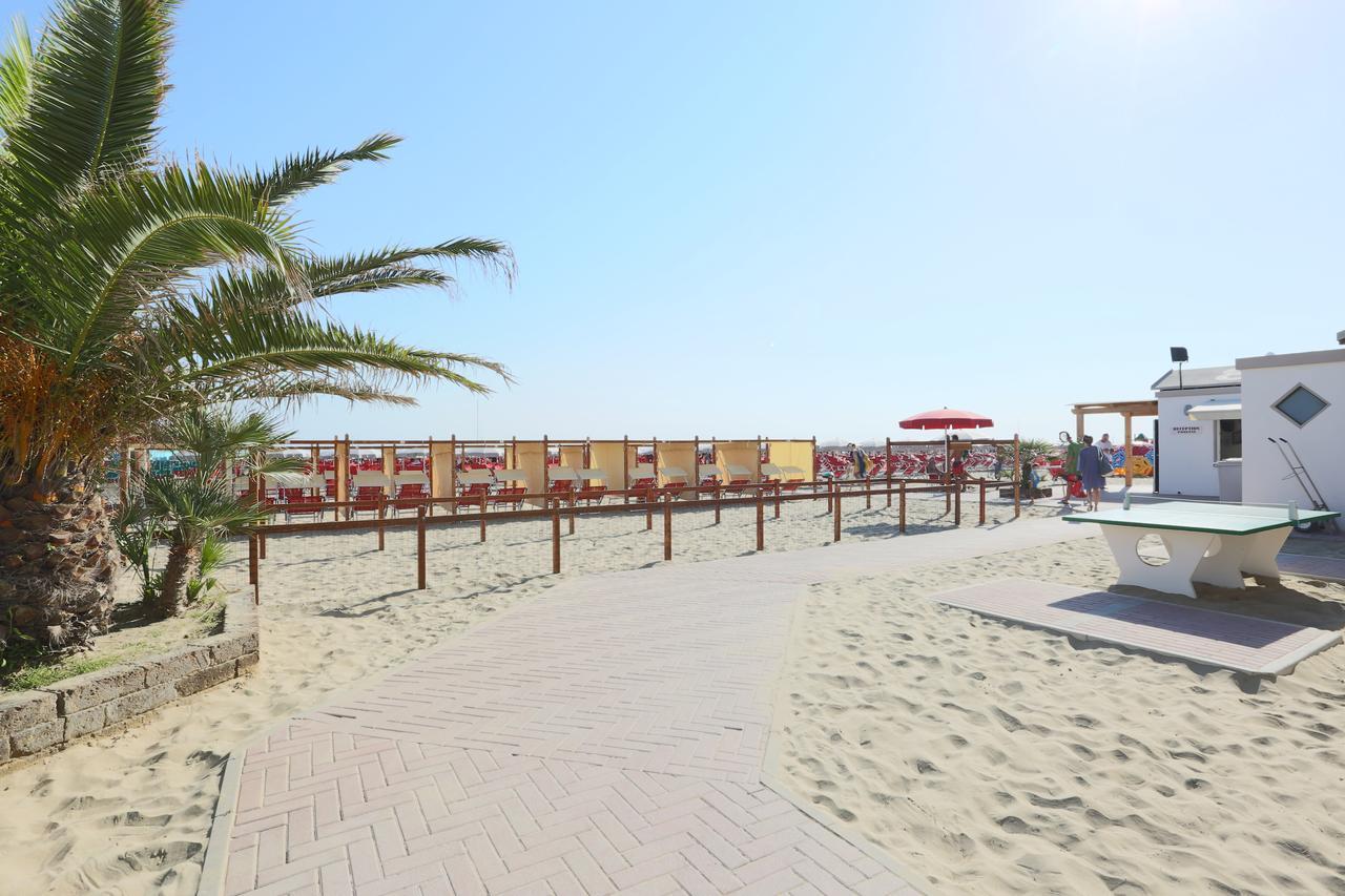 Hotel Domus Mea Cattolica Exterior foto
