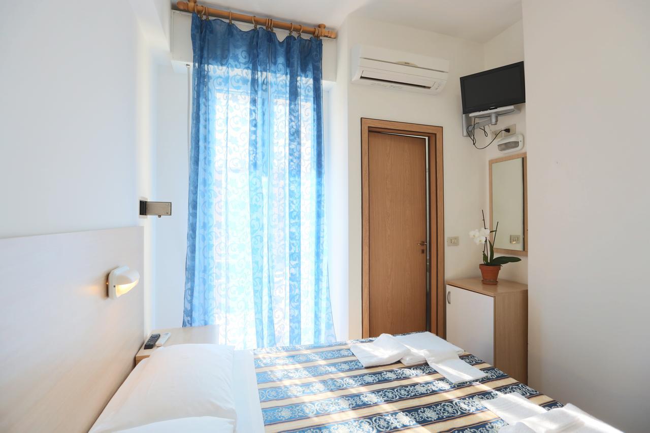 Hotel Domus Mea Cattolica Exterior foto