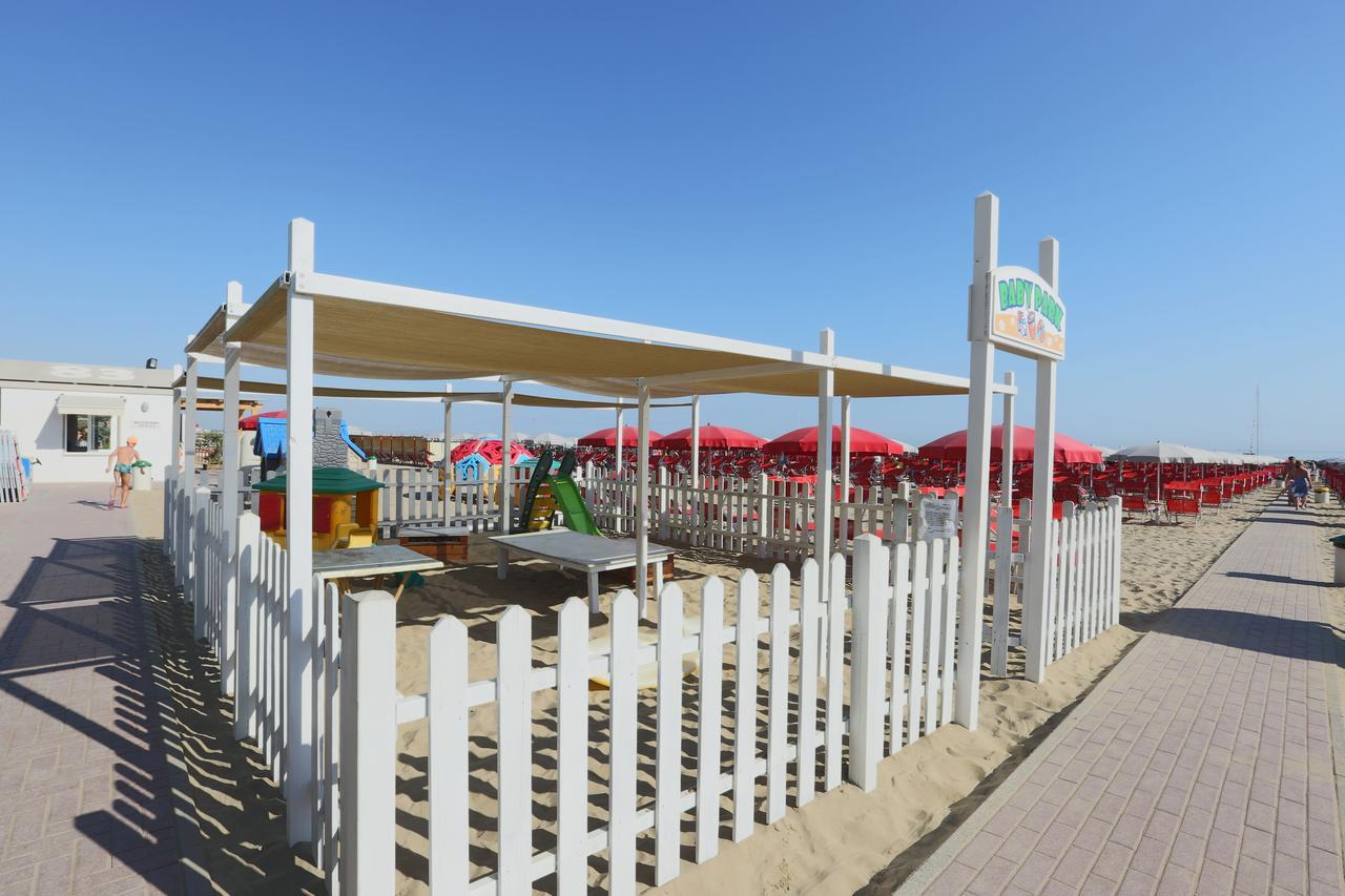 Hotel Domus Mea Cattolica Exterior foto